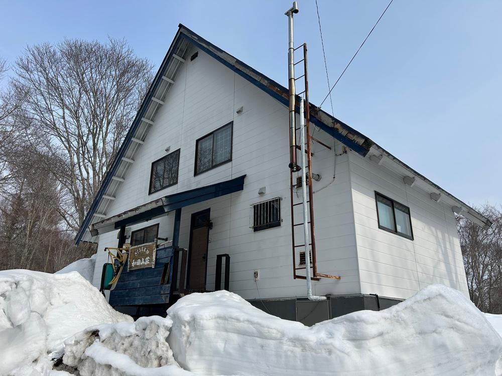 3LDK Detached House with Onsen in Niseko, Hokkaido - Thumbnail 2