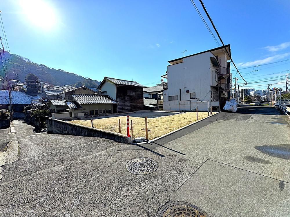 51.77 Tsubo Corner Land Plot for Sale in Higashi Ward, Hiroshima - Thumbnail 3