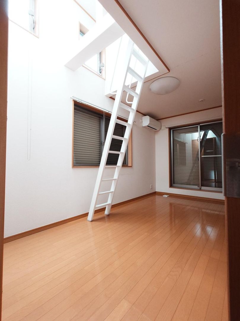 3LDK Detached House for Sale in Ichikawa, Chiba - 22 Million Yen - Thumbnail 2