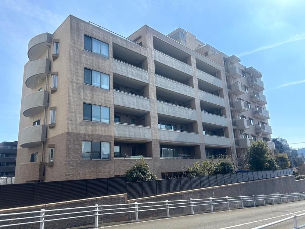 2LDK+S Apartment for Sale in Yagihama, Aoba Ward, Sendai - Thumbnail 2