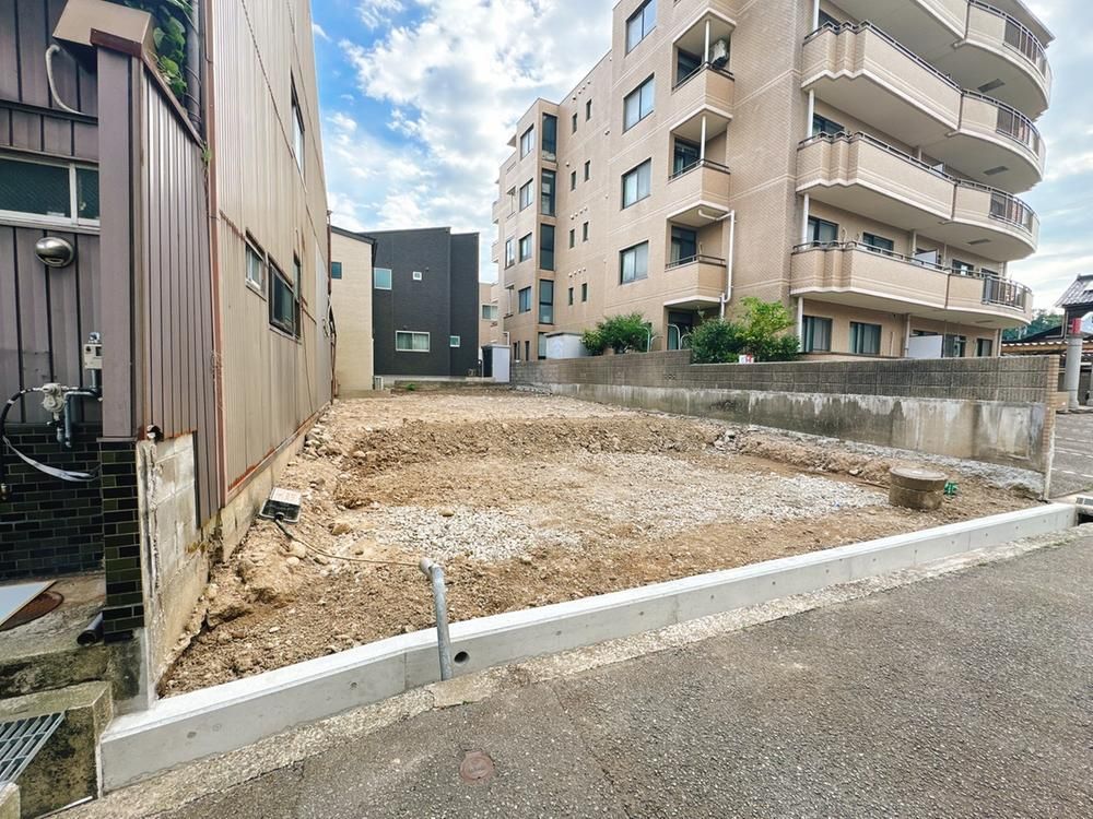 164.63m² Land for Sale in Kanazawa, Near Kenroku-en Garden - Thumbnail 4