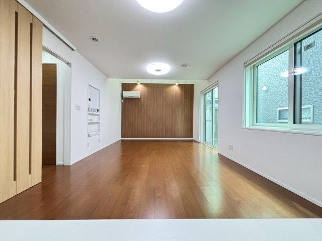 4LDK+S House in Yonago with Solar Panels and Floor Heating - Thumbnail 4