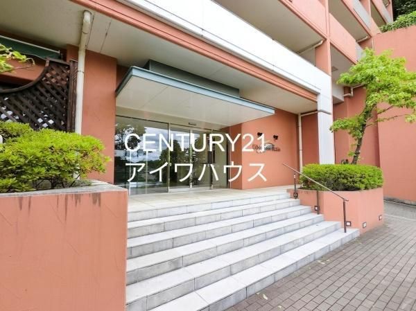 2LDK Apartment in Kawasaki, Asao Ward - 70.47m2 - Thumbnail 2