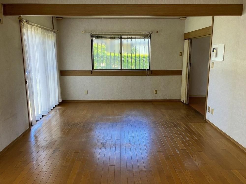 5LDK Detached House for Sale in Atsugi, Kanagawa - Thumbnail 4