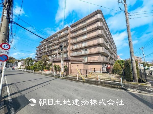 3DK Apartment for Sale in Tsuzuki-ku, Yokohama - Thumbnail 2