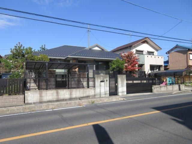 Spacious 3LDK Single-Story House on Large Plot in Seto, Aichi - Thumbnail 2