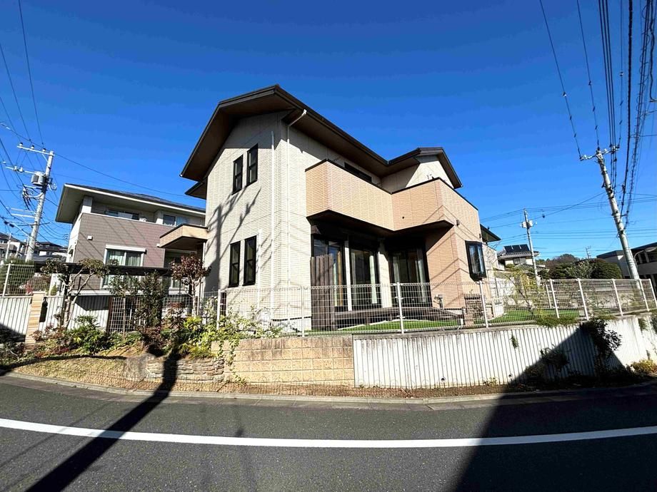 Modern 3LDK+S House with Garden in Hachioji, Tokyo - Thumbnail 2