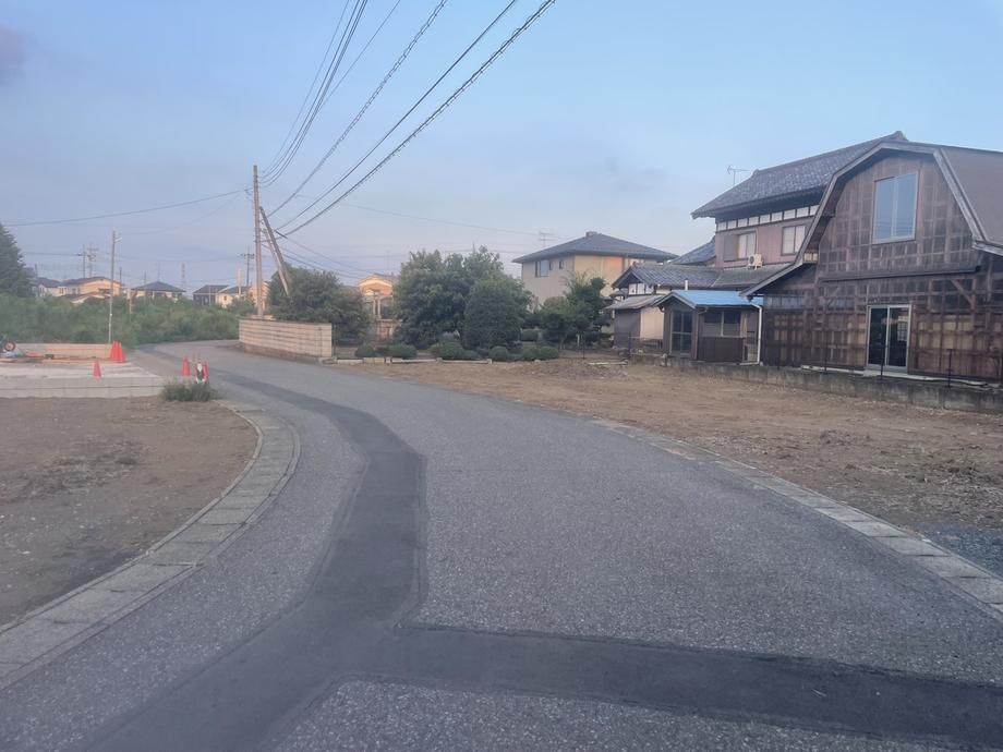 Land for Sale in Koga City, Ibaraki - 303.8m2 Plot - Thumbnail 2