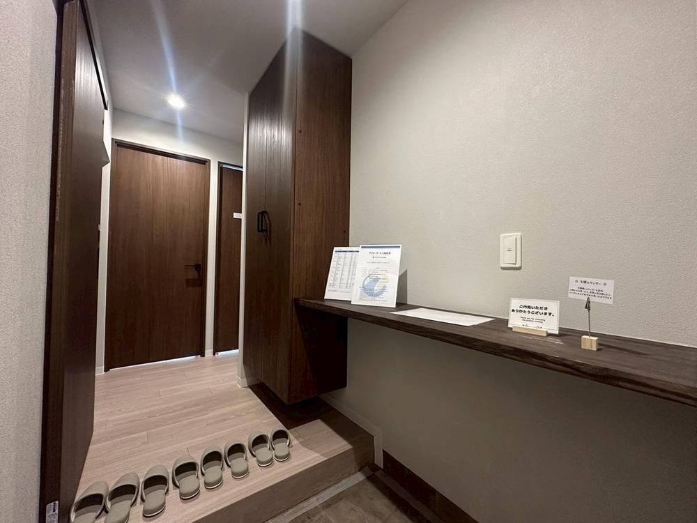 2LDK Apartment for Sale in Sapporo Chuo Ward - 88.9m2 - Thumbnail 2