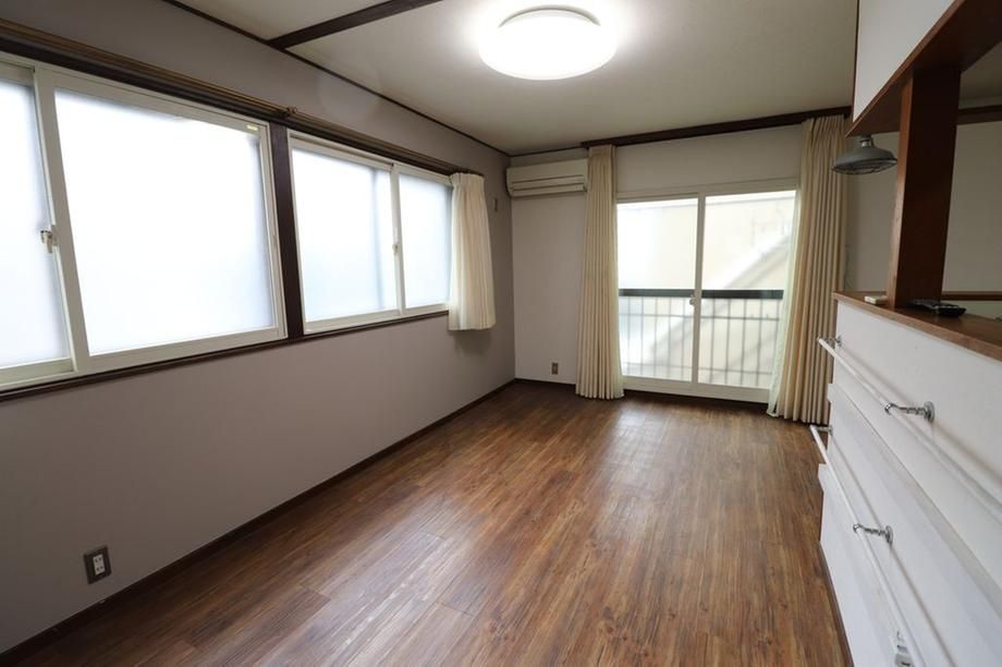 Renovated 2LDK House in Nishi-Waseda, Shinjuku, Tokyo - Thumbnail 3