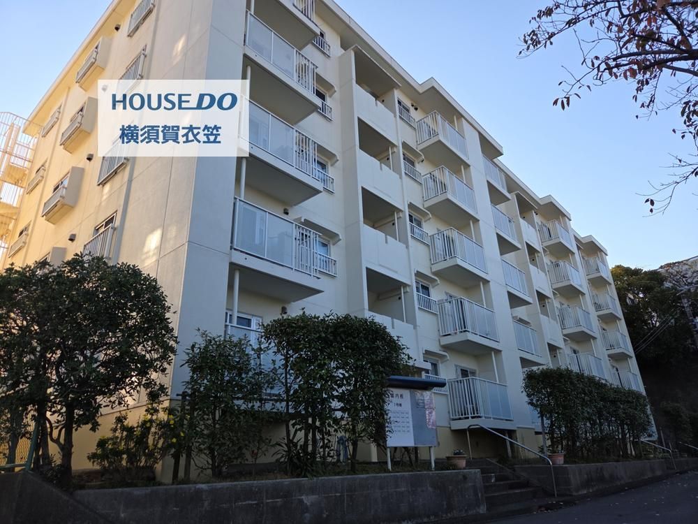 3LDK Apartment for Sale in Yokosuka, near Horinouchi Station - Thumbnail 2