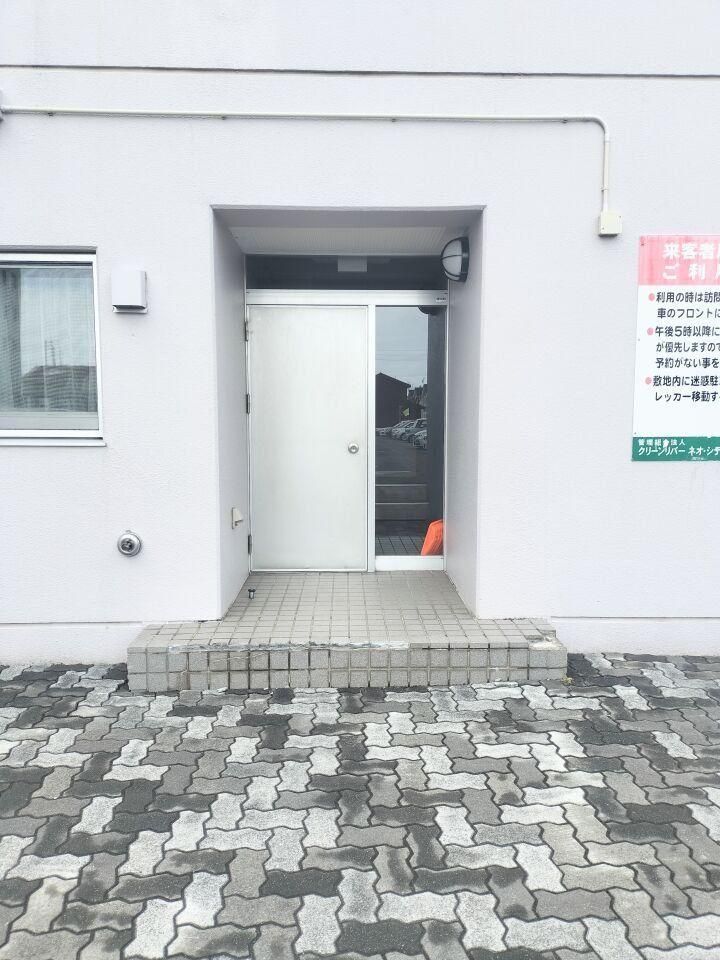 Renovated 3LDK Apartment in Sapporo's Kita-ku, 93.47m2 - Thumbnail 2