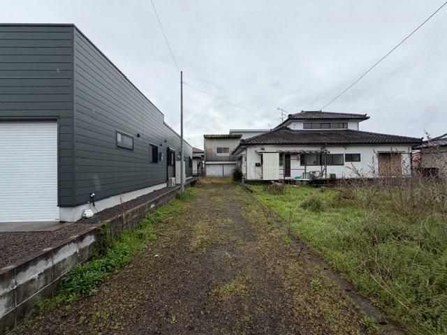 199 sqm Land for Sale in Mimata Town, Miyazaki - Thumbnail 4