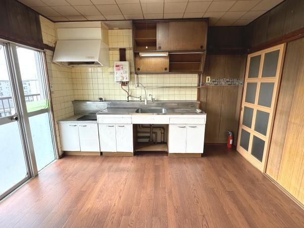 3DK Apartment for Sale in Takatsuki, Osaka - 48.94m2 - Thumbnail 4