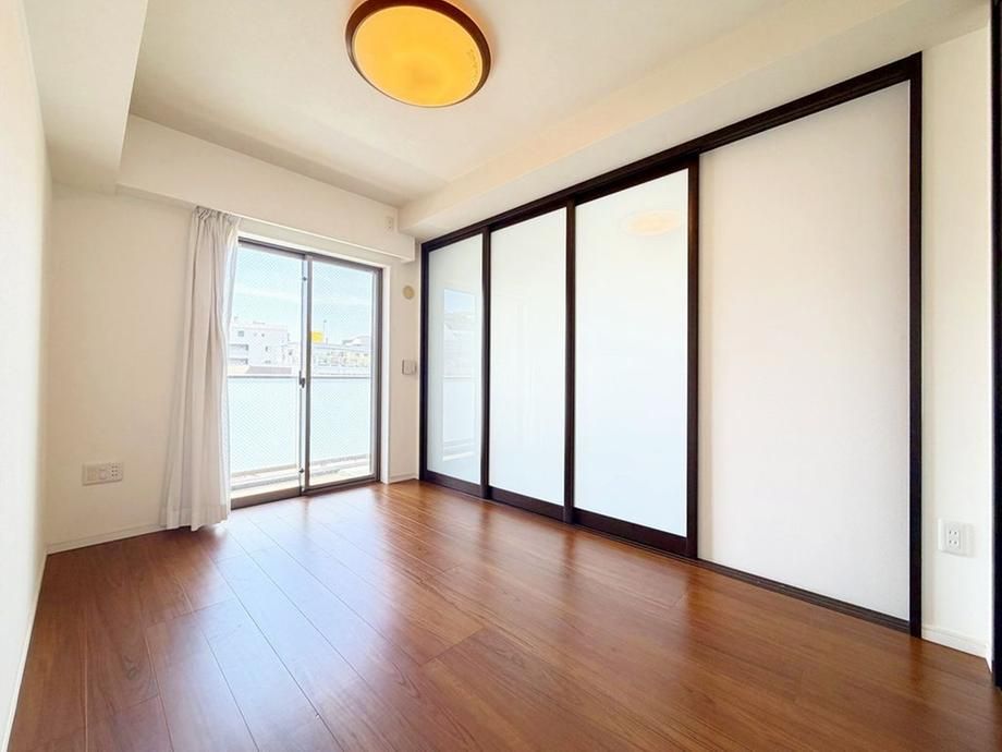 1LDK Apartment for Sale in Nishi-ku, Yokohama - Thumbnail 4
