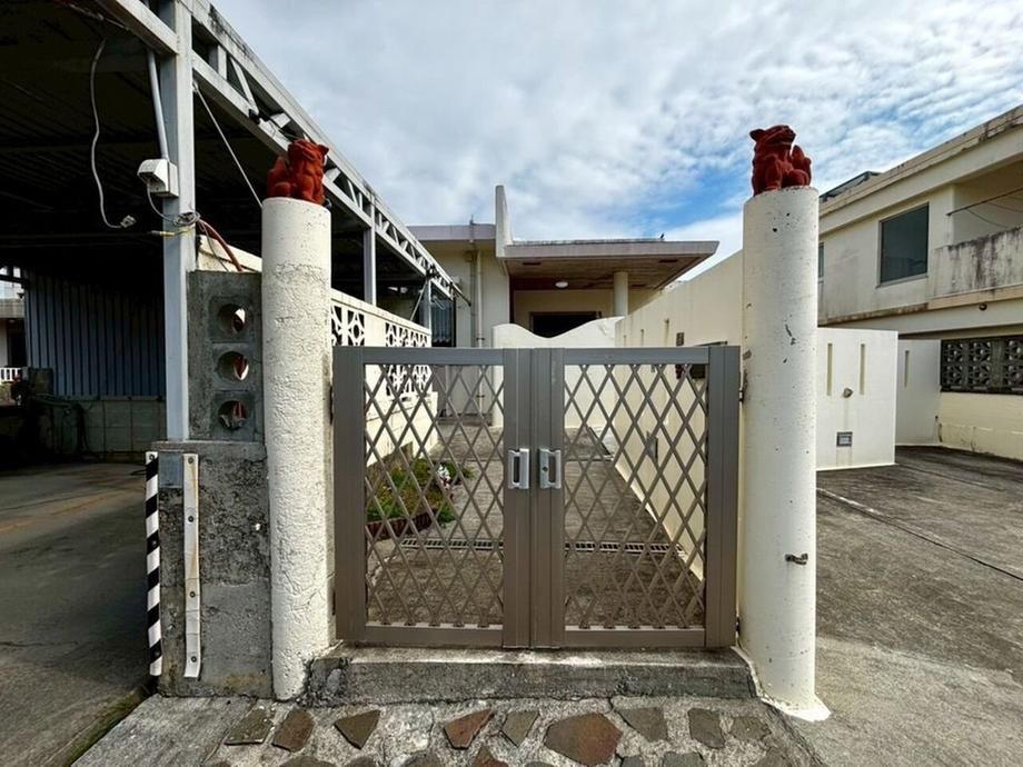5LDK House for Sale in Uruma, Okinawa - 103m2 with Solar - Thumbnail 2