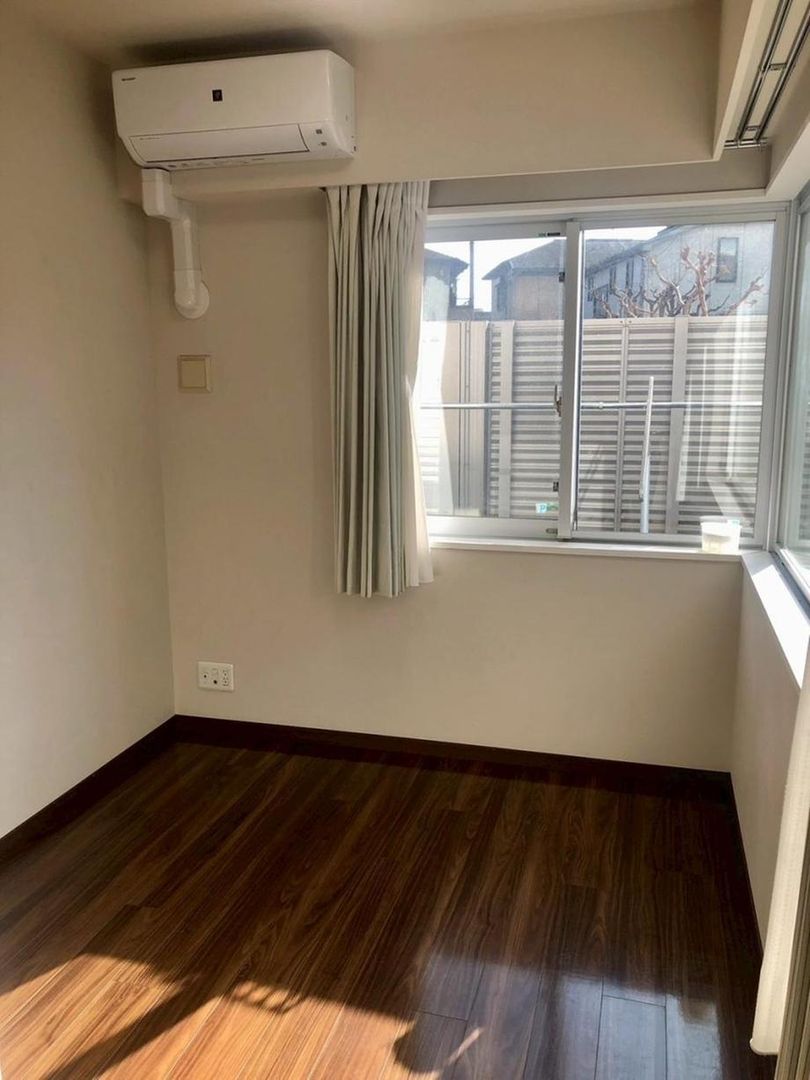 4LDK Apartment for Sale in Hachioji, Tokyo - 87.7m2 - Thumbnail 3