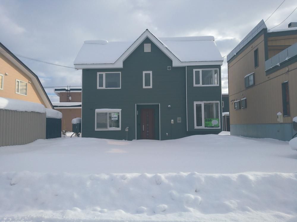 3LDK Detached House for Sale in Takikawa, Hokkaido - Thumbnail 2