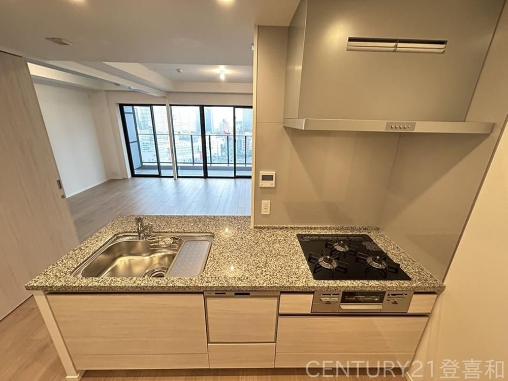 Grand City Tower Tsukishima 2LDK 60.51m² New Condo in Chuo City - Thumbnail 4