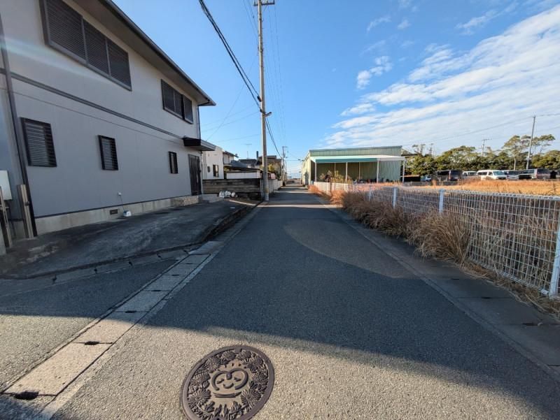 Renovated 4LDK House Near Tokushima Airport in Matsushige - Thumbnail 3