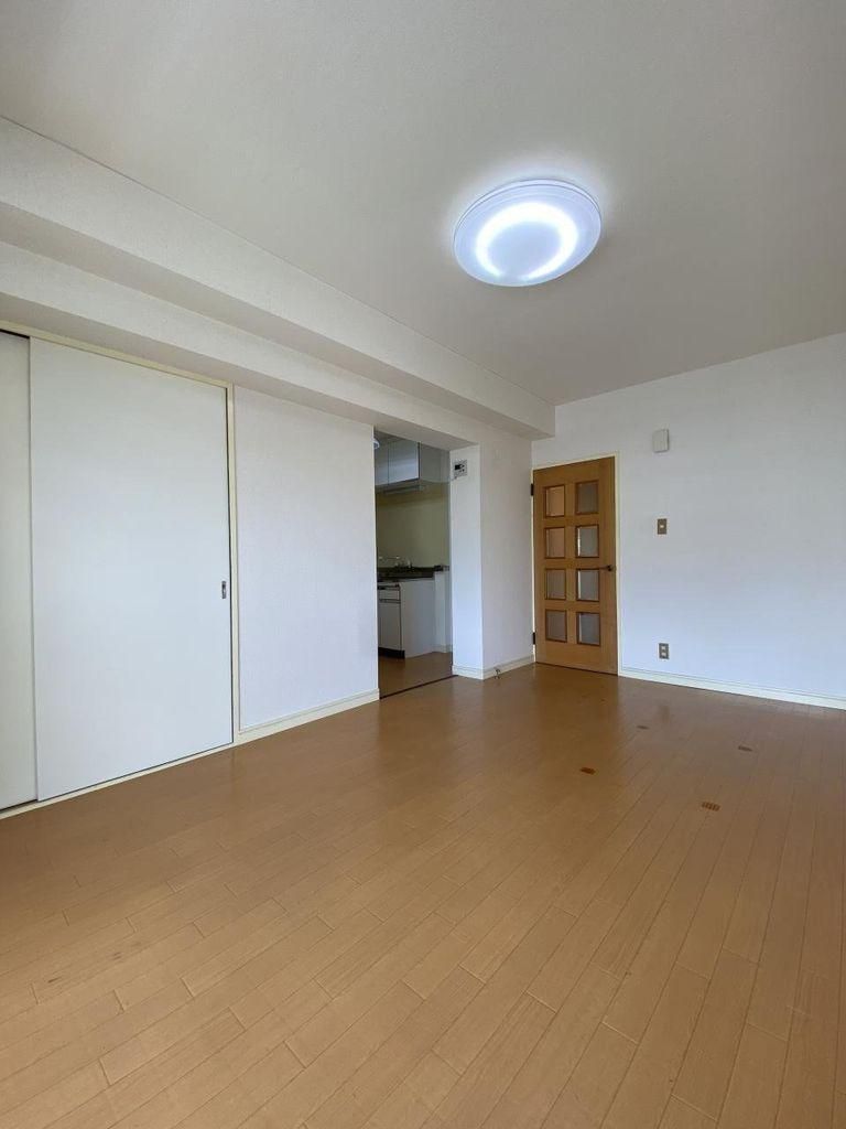 Green Park 7 Ayase 2LDK Apartment for Sale in Adachi, Tokyo - Thumbnail 4