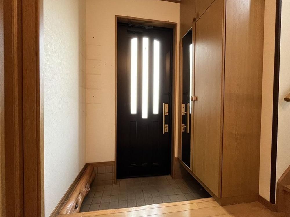3LDK House for Sale in Nishinomiya, Hyogo - 109m2 - Thumbnail 4