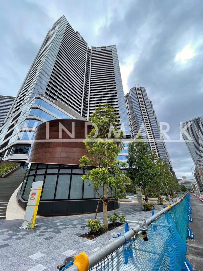 2LDK Apartment for Sale in Chuo-ku, Tokyo - 61.6m² - Thumbnail 2