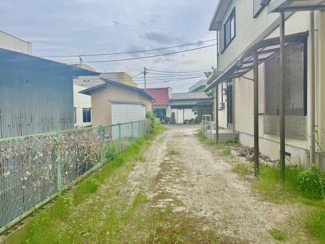 5DK House in Mito City, Ibaraki - 110m2 with Large Garden - Thumbnail 3