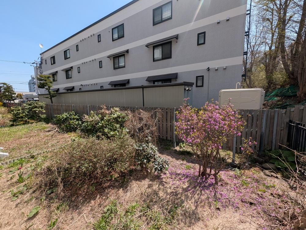 4LDK Renovated Apartment for Sale in Chuo-ku, Sapporo - Thumbnail 3