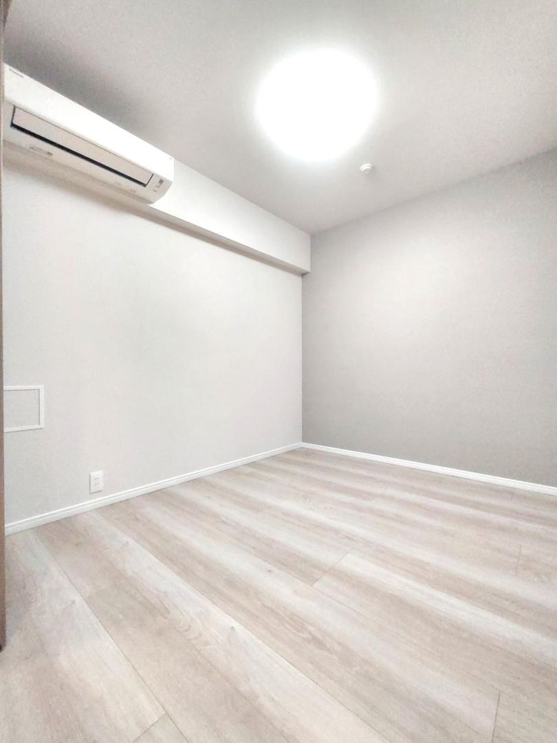3LDK Apartment for Sale in Shinagawa, Tokyo - 56.11m2 - Thumbnail 4