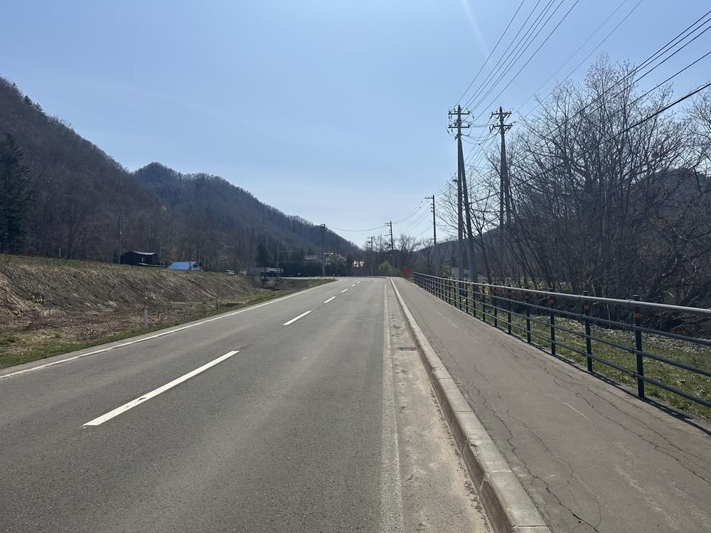 Land for Sale in Minami-ku, Sapporo - 333m² - Thumbnail 2