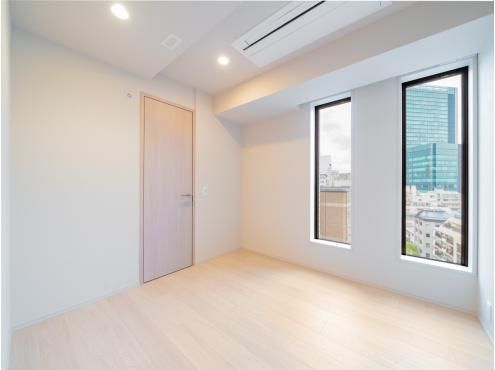 2LDK Apartment for Sale in Shibuya, Tokyo – 70.39m² - Thumbnail 4