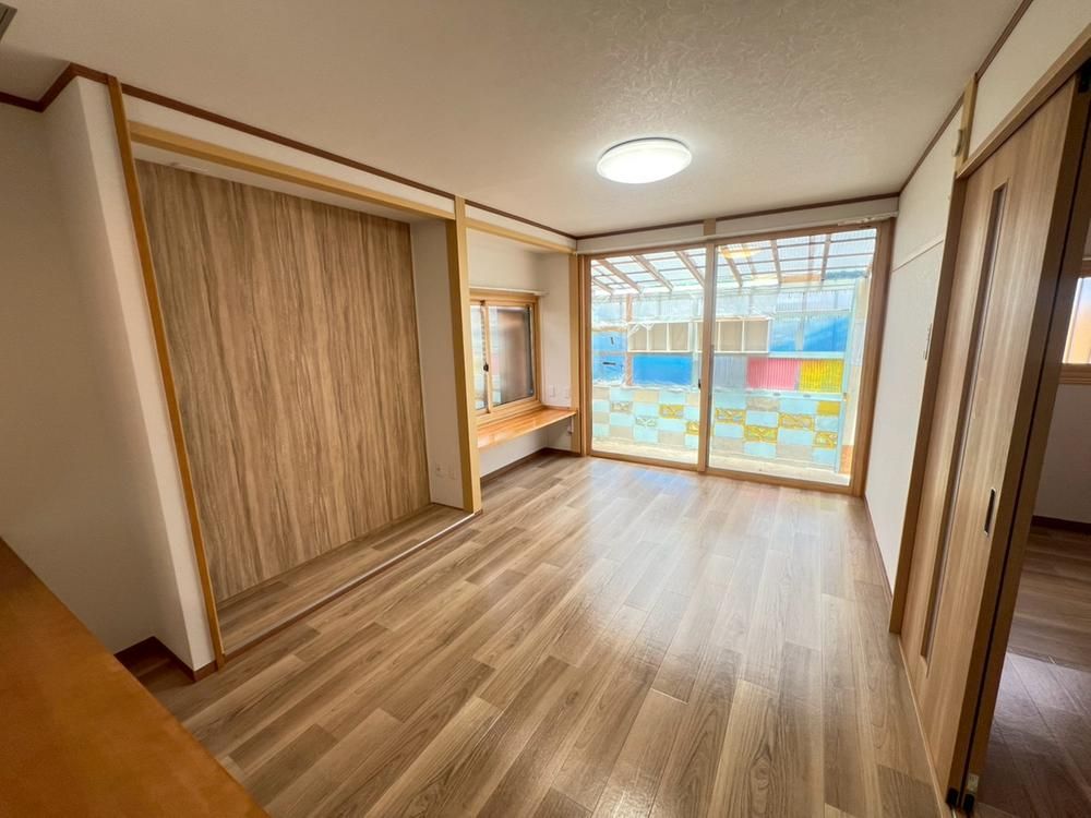 Renovated 4LDK House in Fukushima City - 274m2 Land - Thumbnail 3