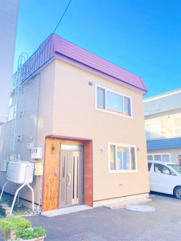 3LDK Detached House for Sale in Toyohira Ward, Sapporo, Hokkaido - Thumbnail 2