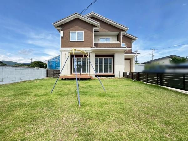 4LDK Detached House in Fukushima City with Large Garden - Thumbnail 3