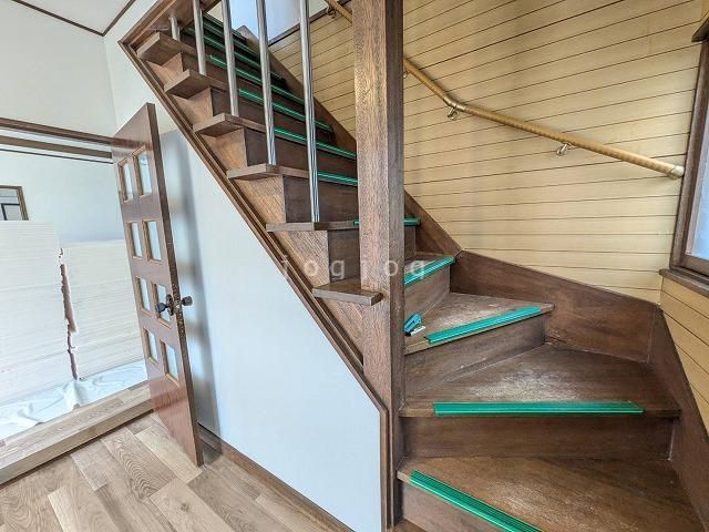 Renovated 4LDK House for Sale in Sapporo Kita-ku, 102.87 sqm - Thumbnail 3