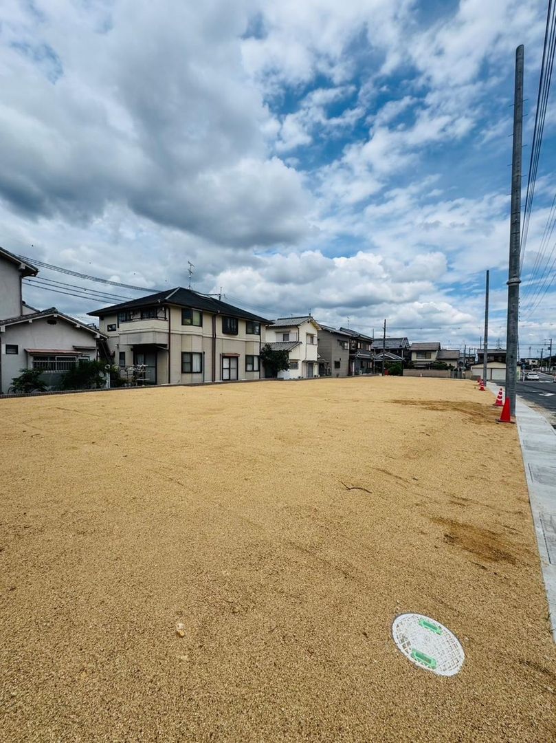 Building Land for Sale in Katsuragi, Nara - 185.61 sqm - Image 1