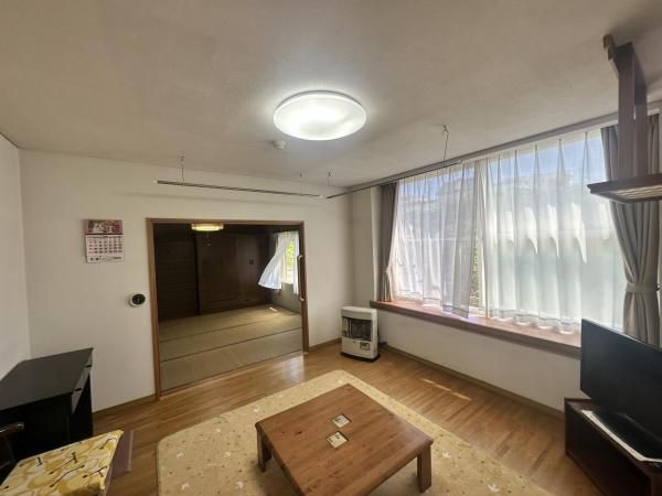3LDK Detached House in Hakodate, Hokkaido - 5.8 Million Yen - Thumbnail 3