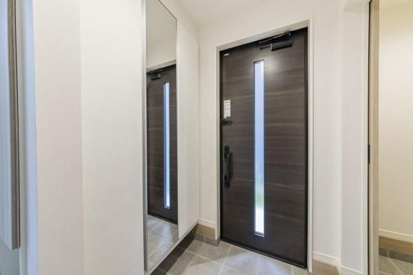 Modern 3LDK Detached House in Niiza, Saitama - 94.15 sqm - Thumbnail 3