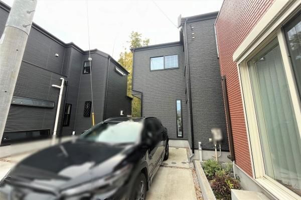 Modern 3LDK Detached House in Niiza, Saitama - 94.15 sqm - Image 1