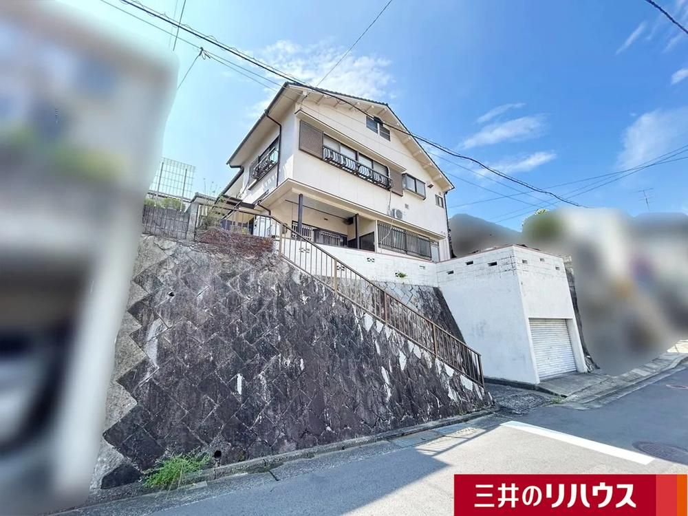 Land for Sale in Hiroshima: 255.66 sqm Plot in Nishi Ward - Thumbnail 4