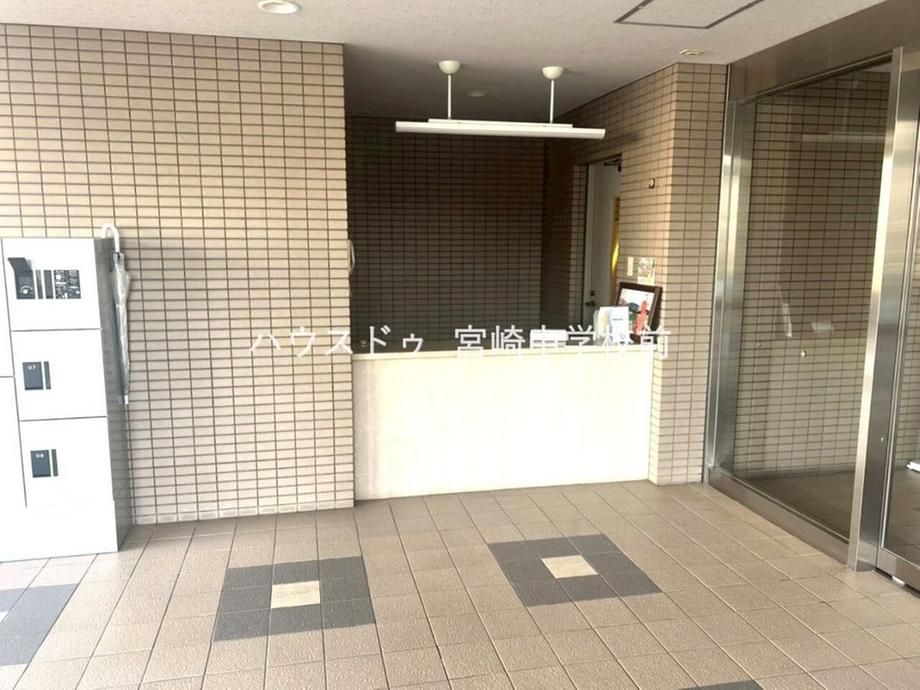 4LDK Apartment for Sale in Miyazaki City, Miyazaki - Thumbnail 4