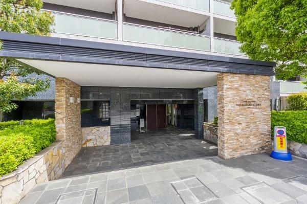 3LDK Apartment for Sale in Takatsu-ku, Kawasaki City, Kanagawa - Thumbnail 2