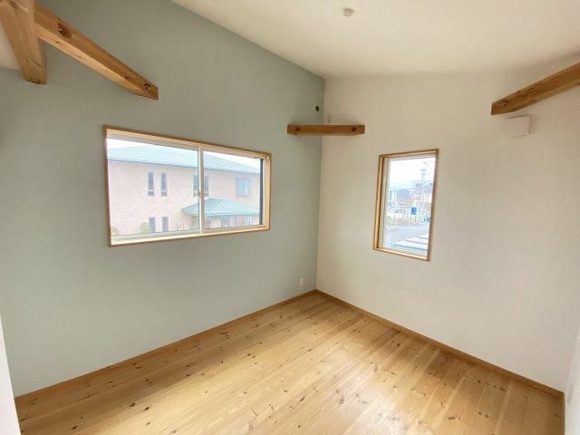 Modern 3LDK+S House in Yatsushiro with Large Land - Thumbnail 4