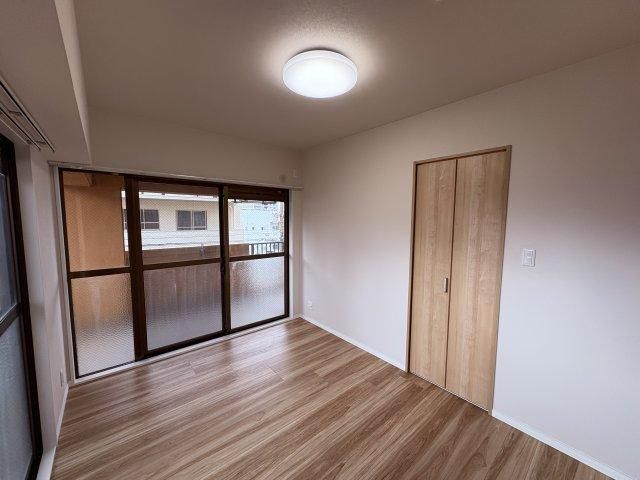 Renovated 3LDK Apartment in Ginowan, Okinawa - Thumbnail 3
