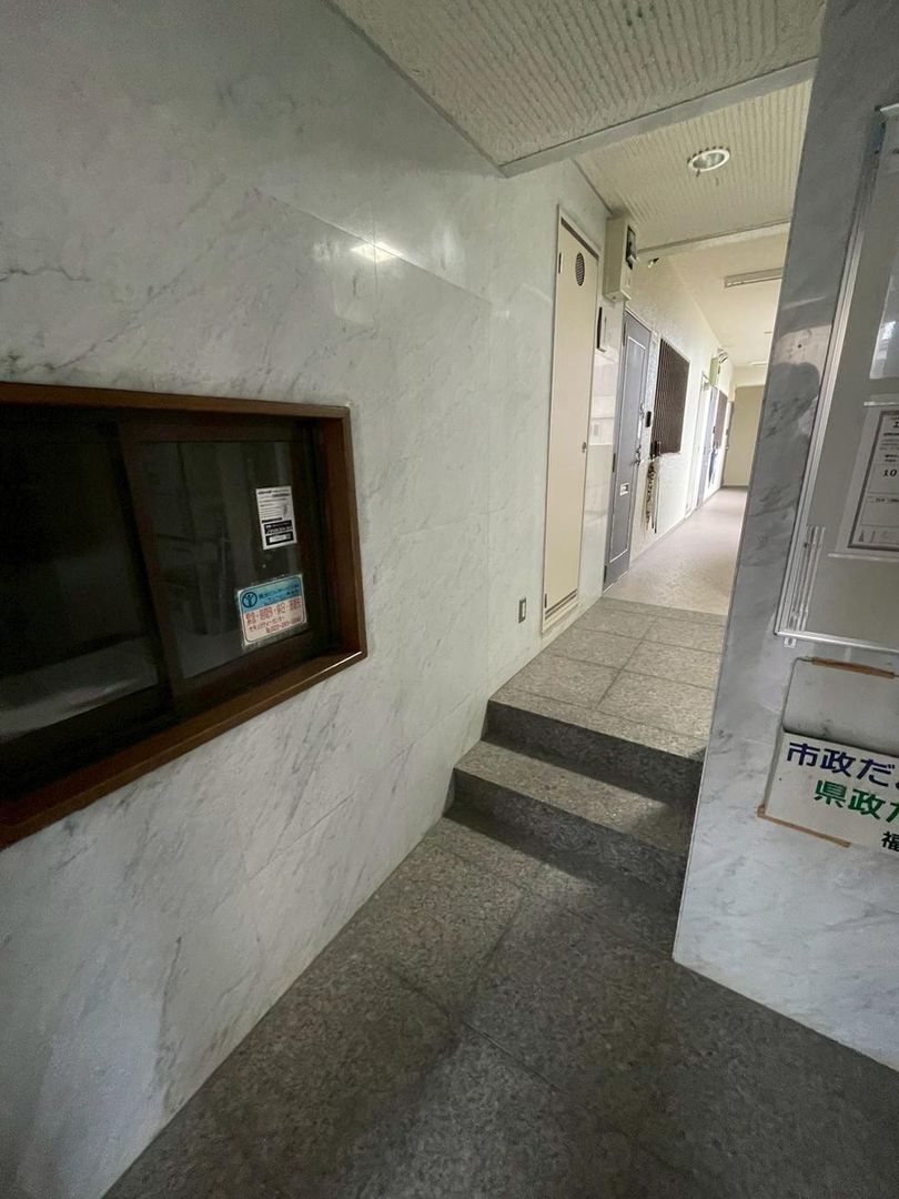 3LDK Corner Apartment for Sale in Miyagino Ward, Sendai - Thumbnail 3