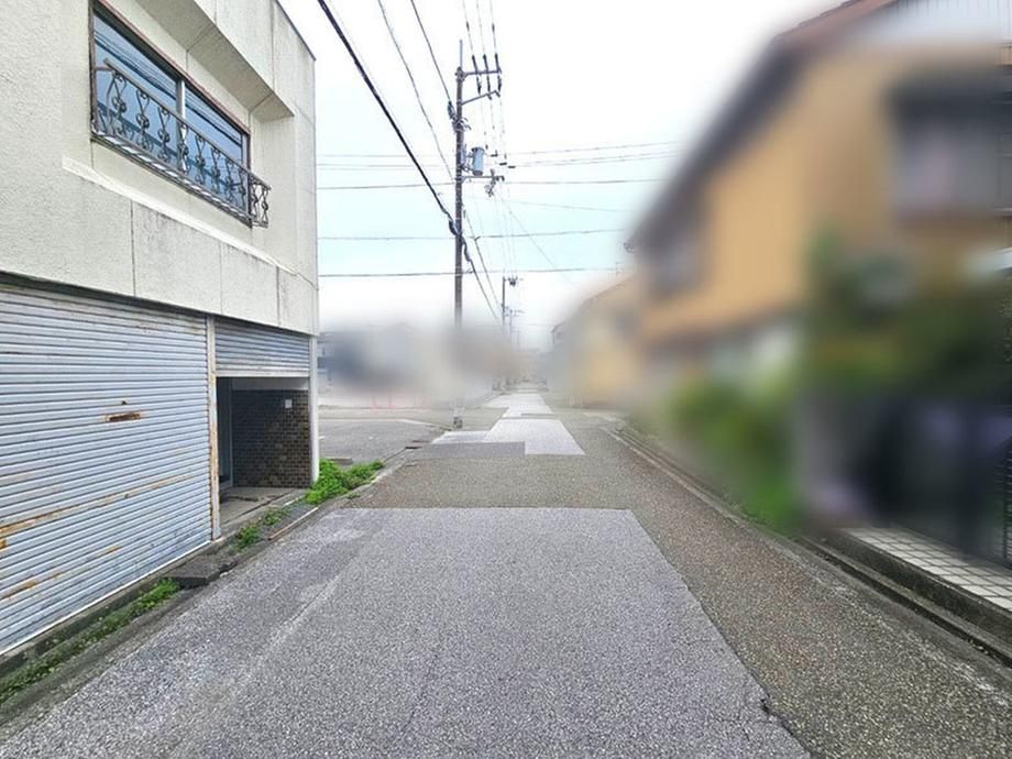 Land for Sale in Sanbashidori 3-chome, Kochi City - 62.86 m² - Thumbnail 2