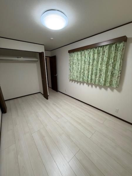 4LDK Modern House in Kita-ku, Saitama City - Thumbnail 3