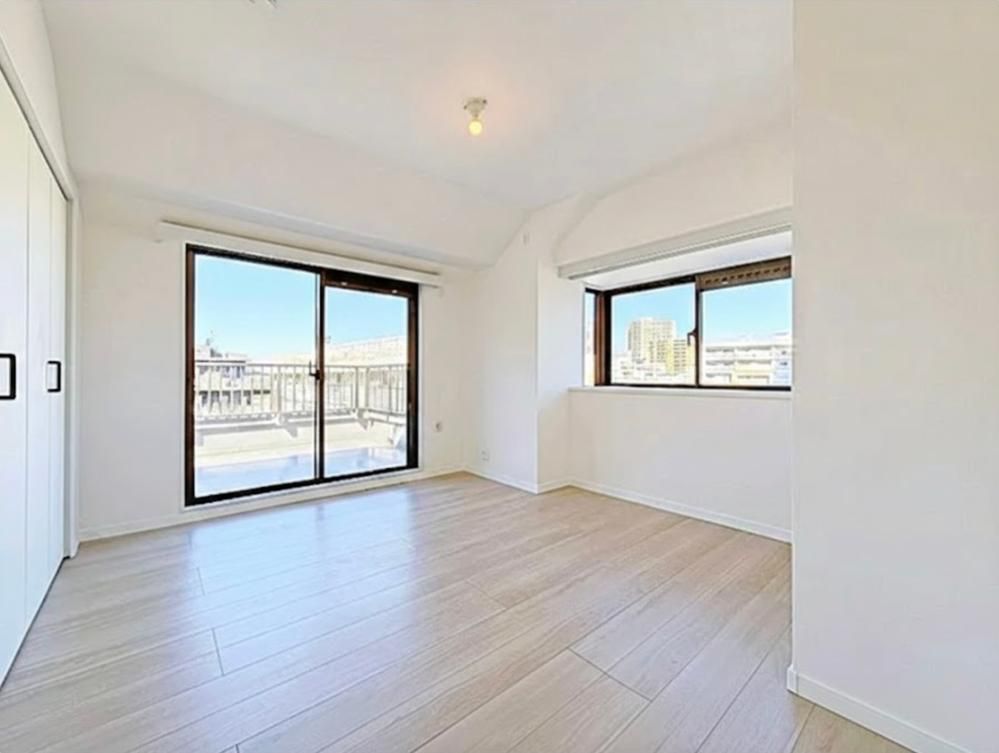 Renovated 3LDK Apartment in Kawasaki Near Mukogaoka-Yuen - Thumbnail 4
