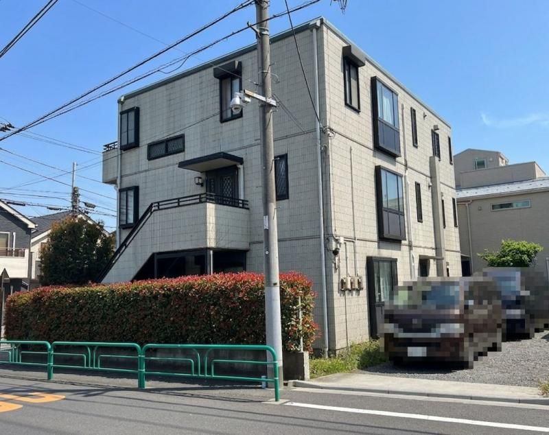 Spacious 7LDK House for Sale in Suginami, Tokyo - Thumbnail 3